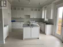 35 GERDEN DRIVE | Richmond Hill Ontario | Slide Image Two