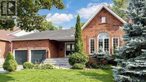 41 CAPTAIN ARMSTRONG LANE | Markham Ontario | Slide Image Two