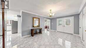 41 CAPTAIN ARMSTRONG LANE | Markham Ontario | Slide Image Five