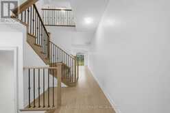 28 LIAM LANE | Markham Ontario | Slide Image Twelve