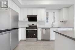 28 LIAM LANE | Markham Ontario | Slide Image Seven