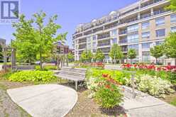 619 - 111 CIVIC SQUARE GATE E | Aurora Ontario | Slide Image Four