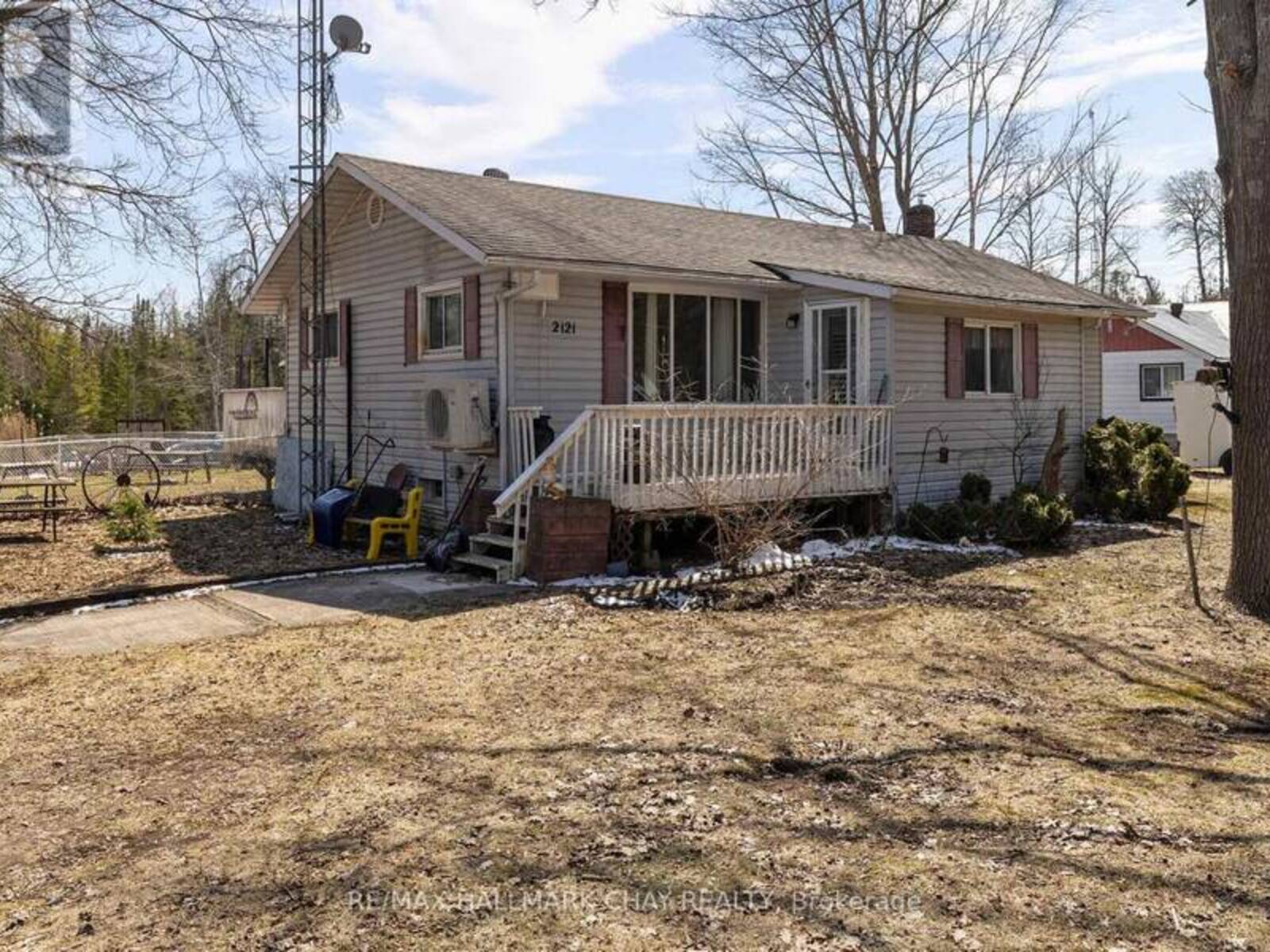 2121 KLONDIKE PARK ROAD, Wasaga Beach, Ontario L9Z 2W9