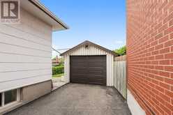 114 GRACEFIELD AVENUE | Toronto Ontario | Slide Image Thirty-one