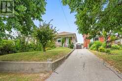 114 GRACEFIELD AVENUE | Toronto Ontario | Slide Image Thirty-eight