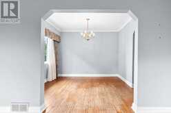 114 GRACEFIELD AVENUE | Toronto Ontario | Slide Image Nine