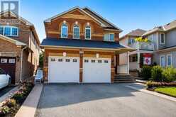 222 VINTAGE GATE | Brampton Ontario | Slide Image One