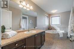 51 SHOWCASE DRIVE | Hamilton Ontario | Slide Image Seventeen