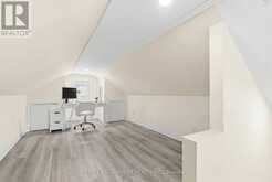 141 MCANULTY BOULEVARD | Hamilton Ontario | Slide Image Nineteen