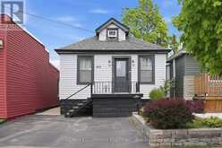 141 MCANULTY BOULEVARD | Hamilton Ontario | Slide Image One