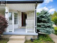B - 620 SETTLERSFIELD COURT | Waterloo Ontario | Slide Image Two