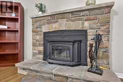 2 AMBERGLEN COURT | East Gwillimbury Ontario | Slide Image Eleven