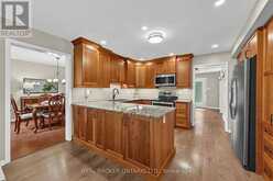 2 AMBERGLEN COURT | East Gwillimbury Ontario | Slide Image Fifteen