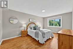 2 AMBERGLEN COURT | East Gwillimbury Ontario | Slide Image Nineteen