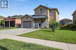 99 RUFFET DRIVE | Barrie Ontario | Slide Image Three