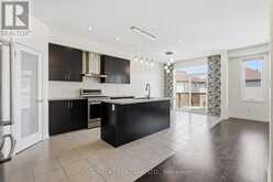 359 BEECHDROPS DRIVE | Waterloo Ontario | Slide Image Seven