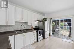 126 NIAGARA STREET | Hamilton Ontario | Slide Image Eighteen