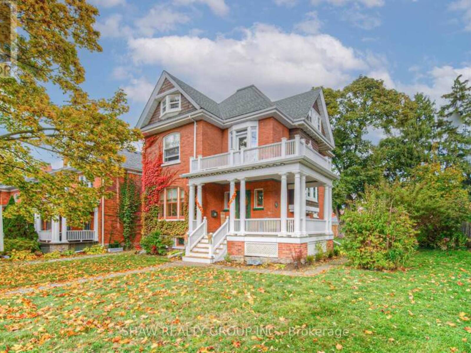543 QUEENSTON ROAD, Cambridge, Ontario N3H 3J9