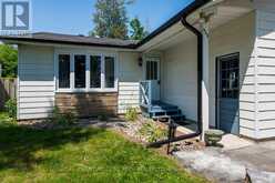 922 ELIZABETH AVENUE | Innisfil Ontario | Slide Image Two