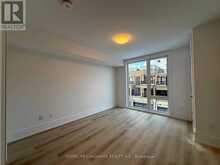 5 KERNS LANE | Richmond Hill Ontario | Slide Image Nine