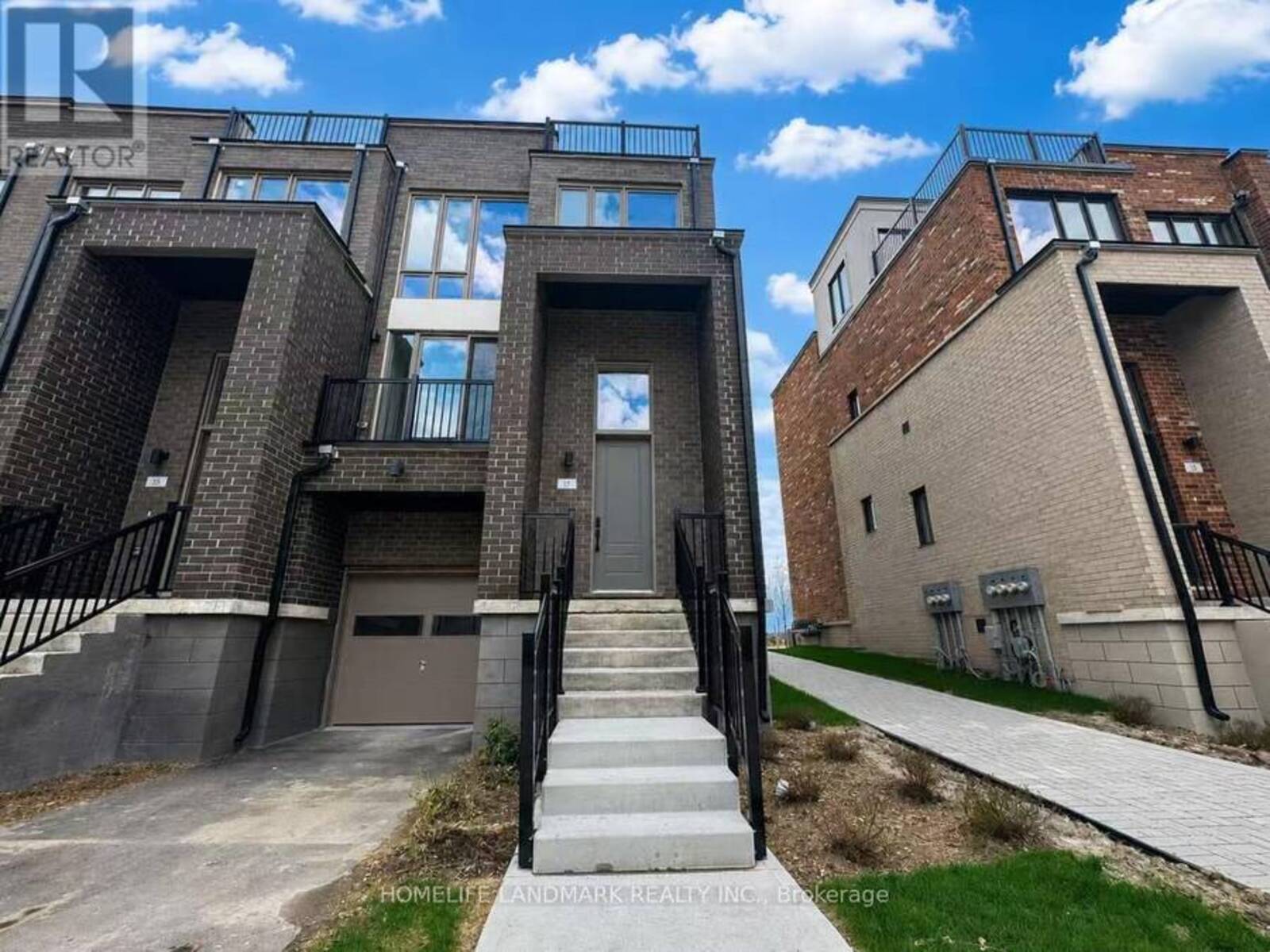 17 BANCROFT LANE, Richmond Hill, Ontario L4E 1M1