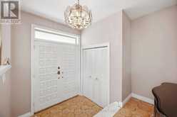 25 ISLAY COURT | Toronto Ontario | Slide Image Four