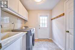 1321 MONKS PASSAGE | Oakville Ontario | Slide Image Forty-three