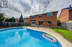1321 MONKS PASSAGE | Oakville Ontario | Slide Image Forty-nine