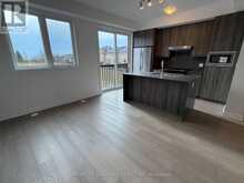 11 BANCROFT LANE | Richmond Hill Ontario | Slide Image Three
