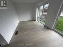 11 BANCROFT LANE | Richmond Hill Ontario | Slide Image Nine