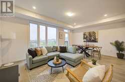 11 BANCROFT LANE | Richmond Hill Ontario | Slide Image Seventeen