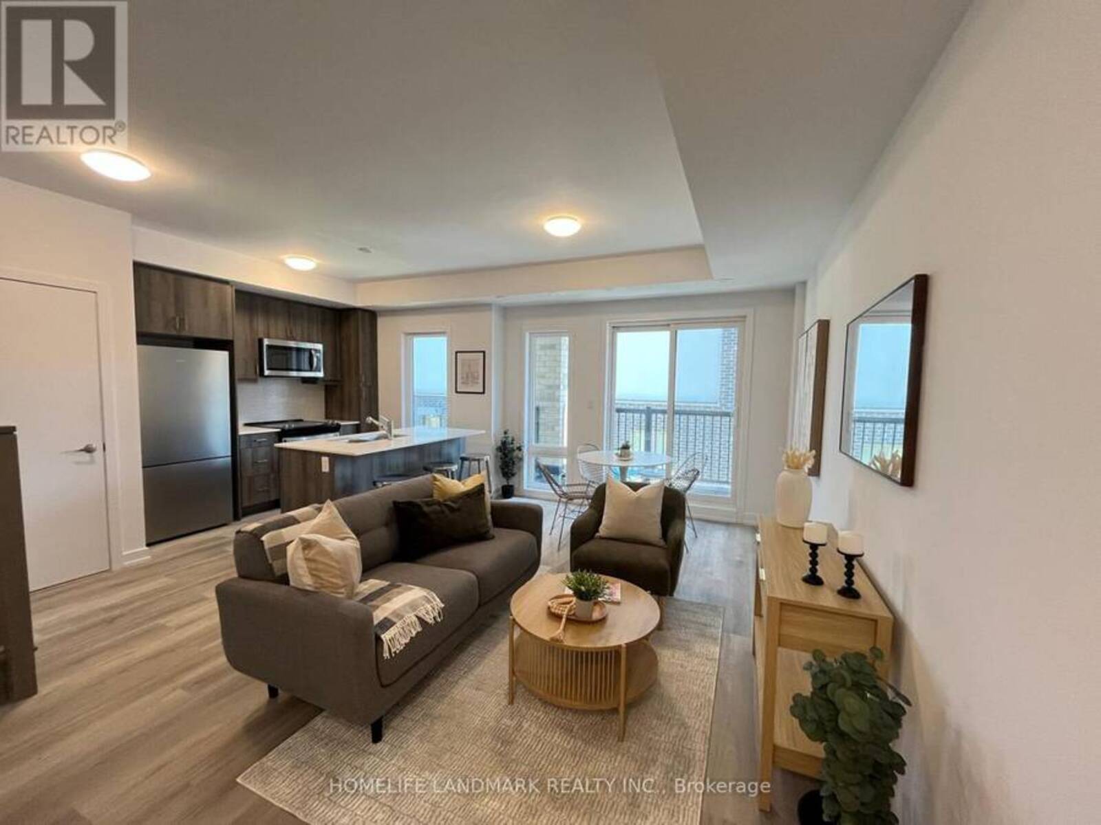 106 - 51 JEFFERSON SIDE ROAD, Richmond Hill, Ontario L4E 1M1