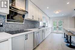 176 TIMPSON DRIVE | Aurora Ontario | Slide Image Fifteen