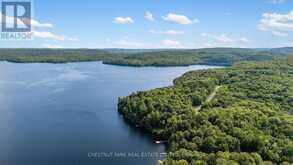 1004 AZTEC TRAIL | Haliburton Ontario | Slide Image Thirty