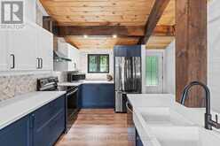 1004 AZTEC TRAIL | Haliburton Ontario | Slide Image Seven