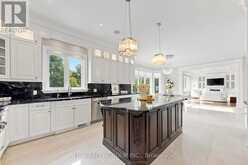 19 MICHIGAN DRIVE | Toronto Ontario | Slide Image Thirteen