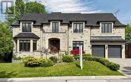 19 MICHIGAN DRIVE | Toronto Ontario | Slide Image Forty-eight