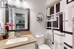 16 SMALES DRIVE | Ajax Ontario | Slide Image Sixteen