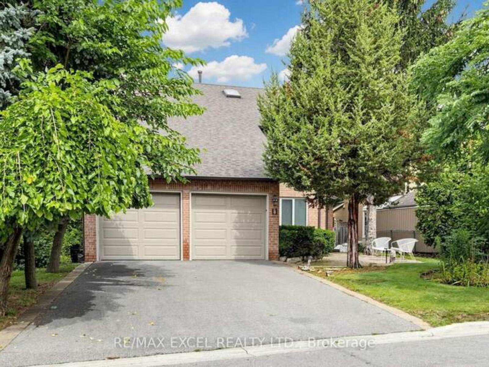 11 ALEXIS ROAD, Markham, Ontario L3T 6Z2