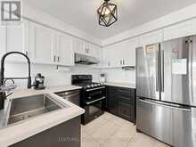 114 DUFFIN DRIVE | Whitchurch-Stouffville Ontario | Slide Image Eighteen