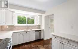 588 WALKERS LINE | Burlington Ontario | Slide Image Eighteen