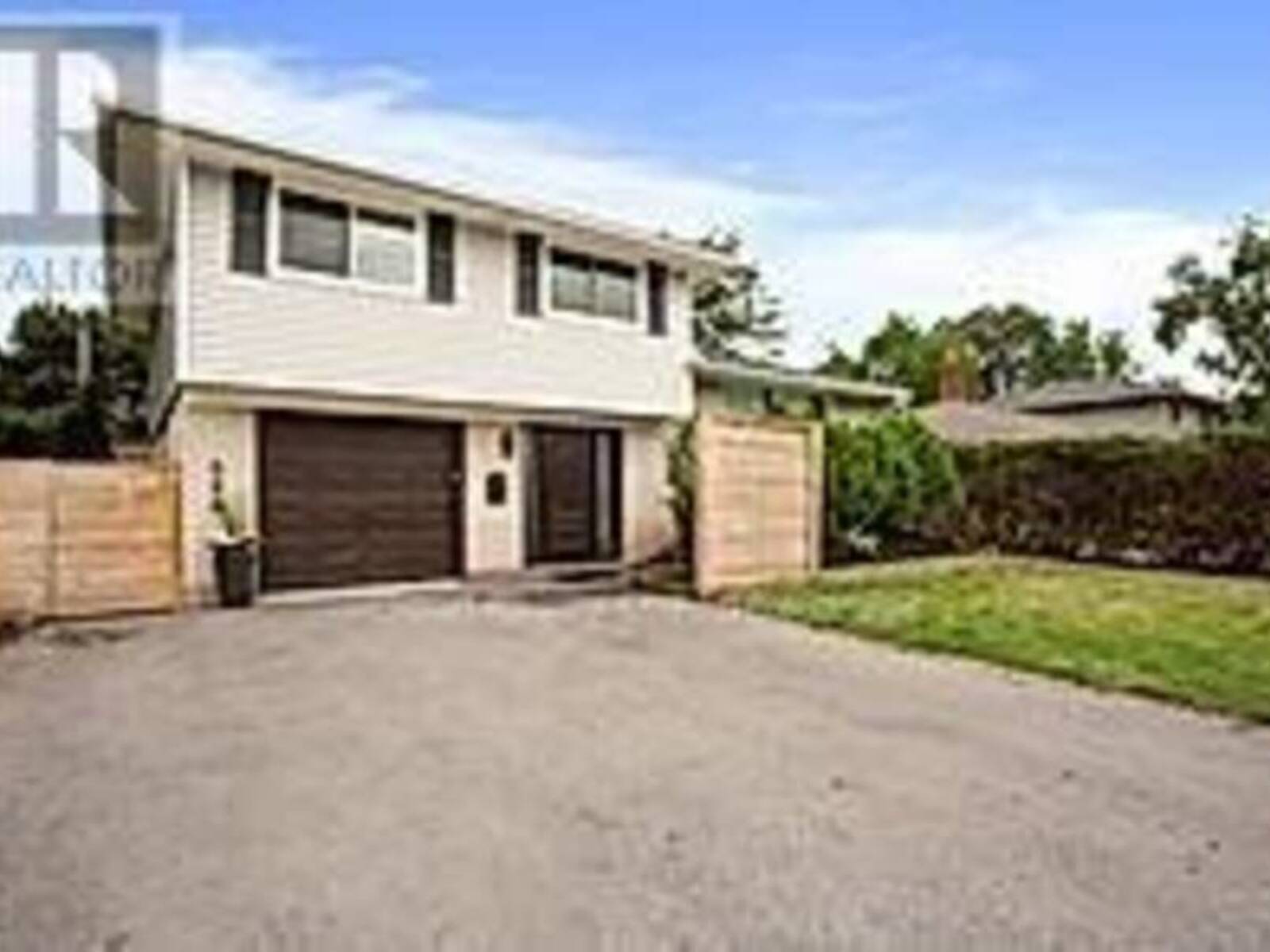 588 WALKERS LINE, Burlington, Ontario L7N 2E5