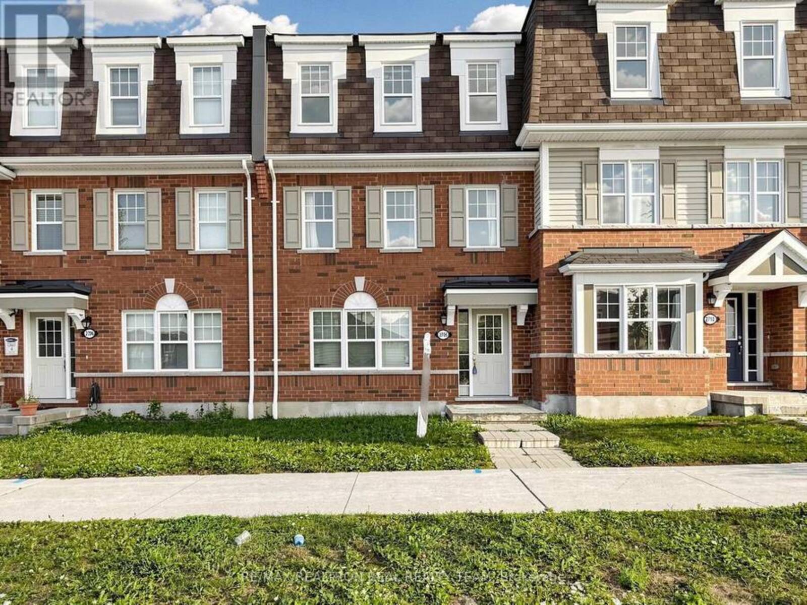 2708 BURKHOLDER DRIVE, Pickering, Ontario L1X 0G2