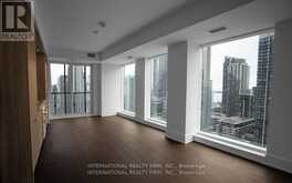 1714 - 480 FRONT STREET W | Toronto Ontario | Slide Image Five