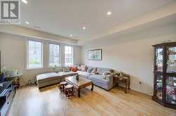 97 CORNELL CENTRE BOULEVARD | Markham Ontario | Slide Image Twenty-three