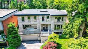 31 BEARWOOD DRIVE | Toronto Ontario | Slide Image One