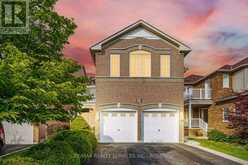 39 LEGEND LANE | Brampton Ontario | Slide Image One