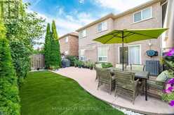 39 LEGEND LANE | Brampton Ontario | Slide Image Forty-eight