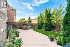39 LEGEND LANE | Brampton Ontario | Slide Image Fifty