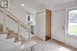 16 BURDOCK LANE | Toronto Ontario | Slide Image Three